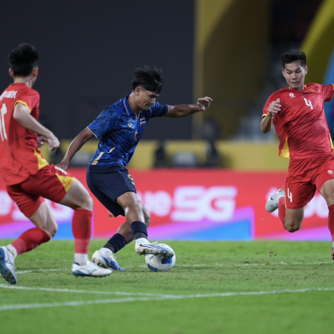 ดูวิเคราะห์ น้ำตาอาบราชมังฯ! ช้างศึกฝันสลาย พ่ายเวียดนามช่วงต่อเวลา 2-3 พลาดทองซีเกมส์ในบ้านอย่างเจ็บปวด