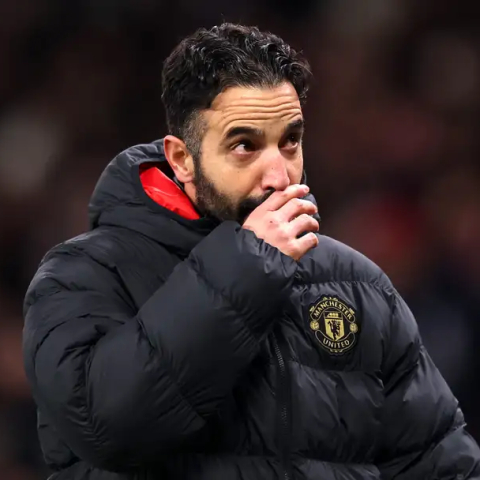 ดูวิเคราะห์ ‘อโมริม’ รับแมนฯยูฯ ต้องเปลี่ยนระบบเพราะนักเตะมีจำกัด