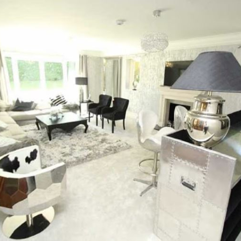 ดูวิเคราะห์ เปิดบ้านหลังงามอโมริม มูลค่า 1.2 ล้านปอนด์