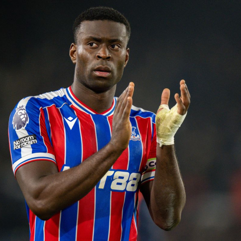 ดูวิเคราะห์ ศึกชิง 'มาร์ค เกฮี'! ปืนใหญ่ทุ่ม 40 ล้านปาดหน้าเรือใบ หวังเสริมแกร่งอุดรอยรั่วกันซ้ำรอยแผ่วปลาย!