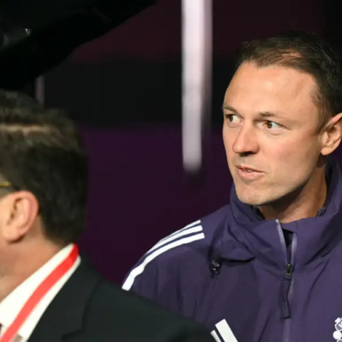 ดูวิเคราะห์ รอย คีน ตั้งคำถามอีแวนส์โผล่ร่วมทีมโค้ชปีศาจแดง