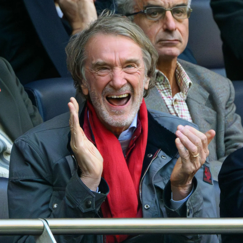 ดูวิเคราะห์ แฟนแมนยูเตรียมประท้วงครั้งใหญ่ที่สุดในประวัติศาสตร์ พุ่งเป้า "เซอร์จิม แรตคลิฟฟ์" และตระกูลเกลเซอร์