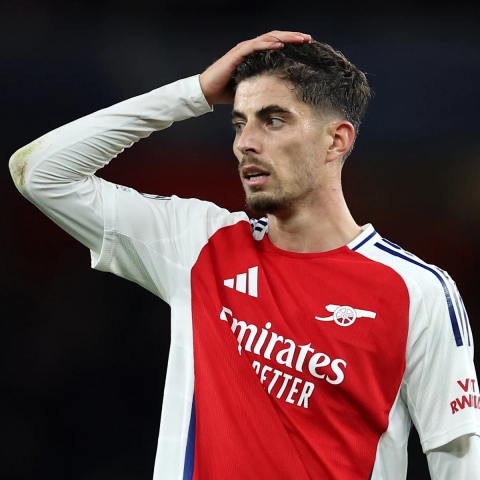 ดูวิเคราะห์ ข่าวร้ายจ่าฝูง! 'ฮาแวร์ตซ์' เจ็บกล้ามเนื้อ ส่อพักยาวอดช่วยปืน 4 นัดรวด