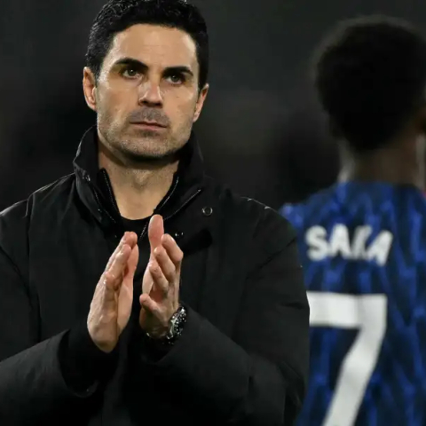 ดูวิเคราะห์ อาร์เตต้ายอมรับ ปืนรับมือลูกตั้งเตะคู่แข่งลำบาก