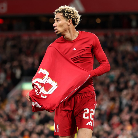 ดูวิเคราะห์ "คิดผิดเต็มๆ!" เนวิลล์ ยอมรับประเมิน 'เอกิติเก้' ต่ำไป