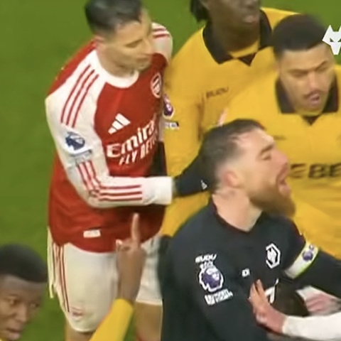 ดูวิเคราะห์ หมาป่าแสบ ลงคลิปแซวปืนถ่วงเวลา