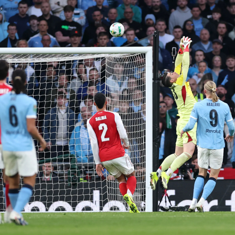 เร้ดแนปป์ชี้ อาร์เตต้าควรรับผิดชอบเลือกประตูพลาด