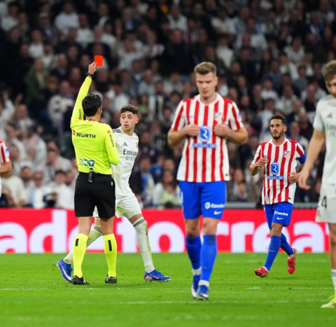 ดูวิเคราะห์ ตราหมีตั้งคำถามบทลงโทษวัลเวร์เด้ไม่เป็นธรรม