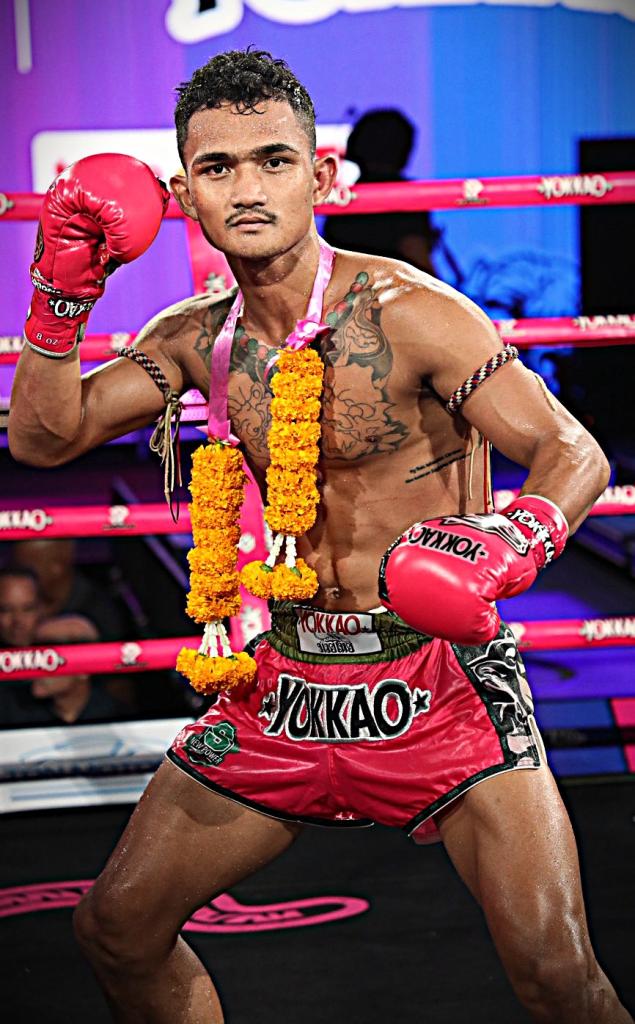 ชาตินำชัย